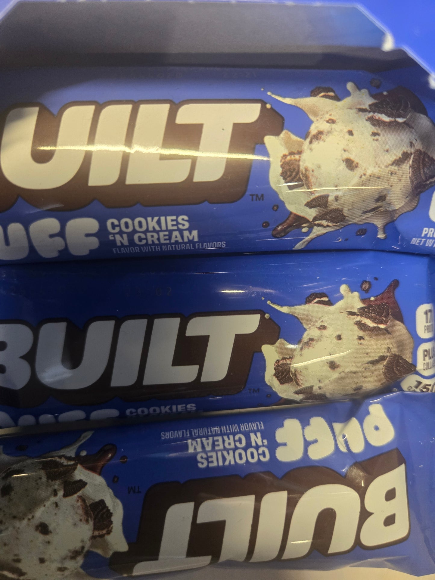 BUILT puff cookie N' cream
