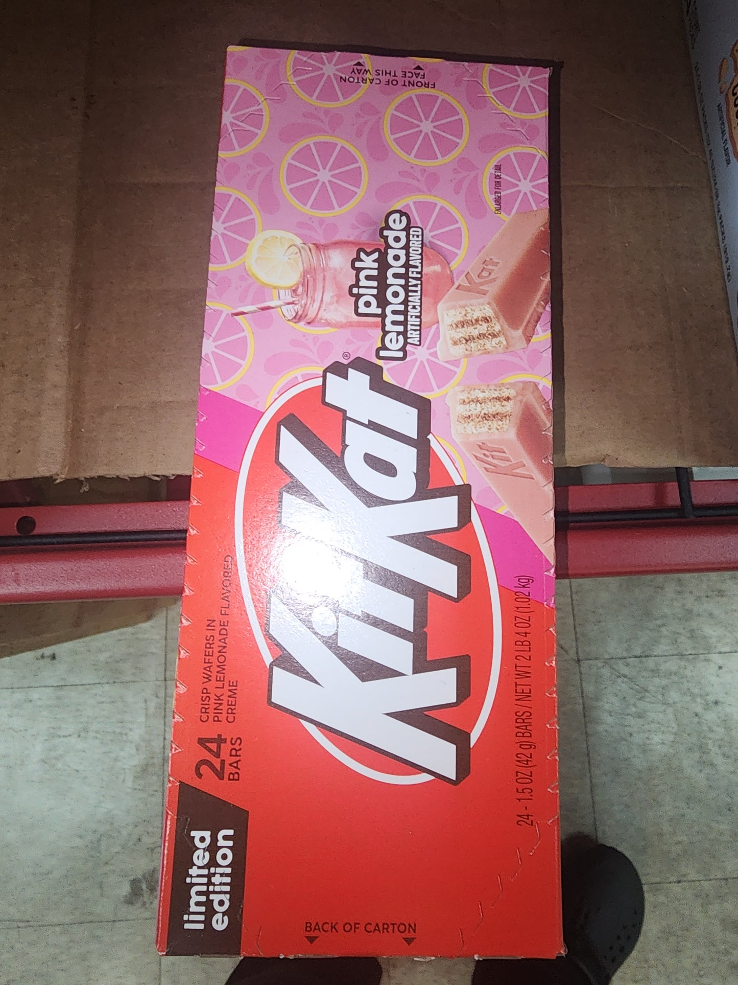 Kitkat pink lemonade