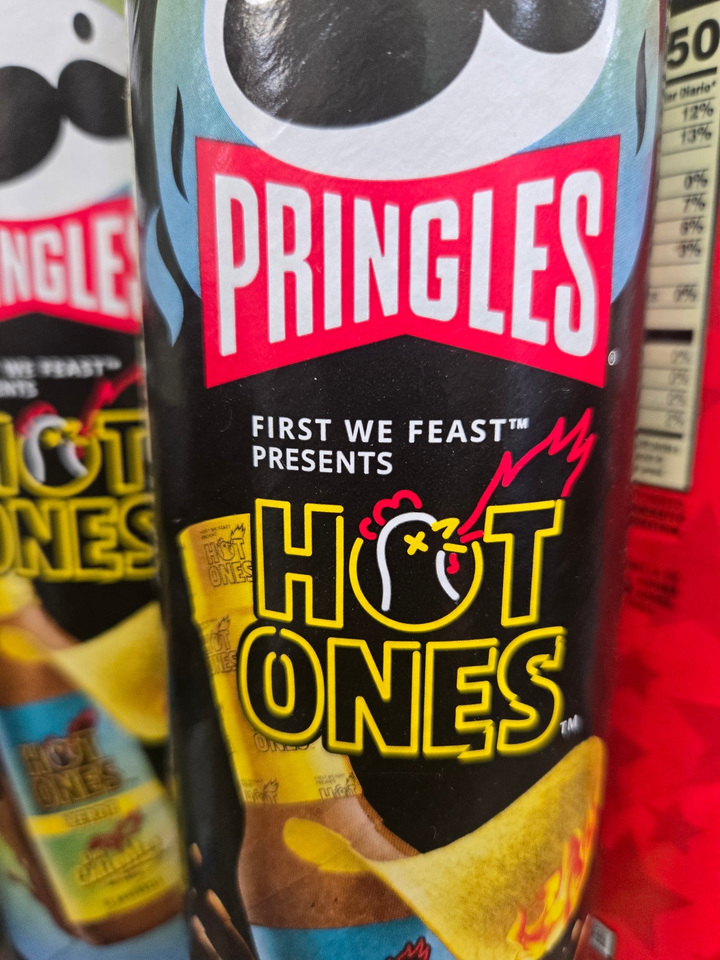 PRINGLES MEDIUM 2.5oz HOT 🔥